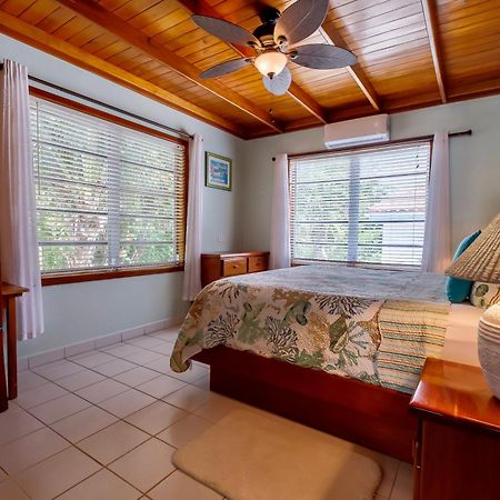 Coral Bay Villas San Pedro  Ngoại thất bức ảnh