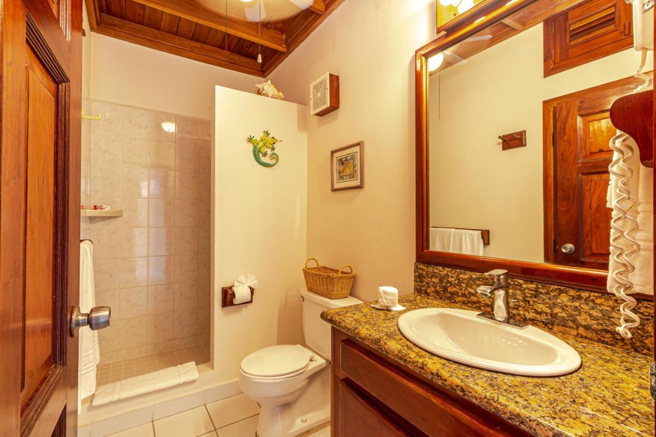 Coral Bay Villas San Pedro  Ngoại thất bức ảnh
