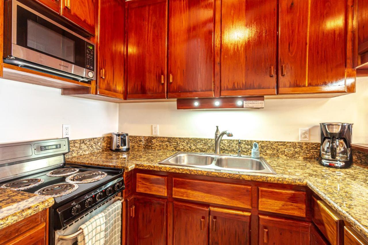 Coral Bay Villas San Pedro  Ngoại thất bức ảnh